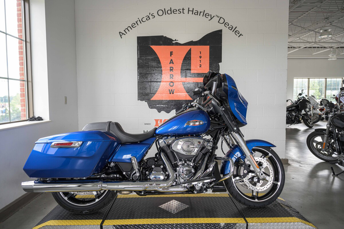 Street Glide®
