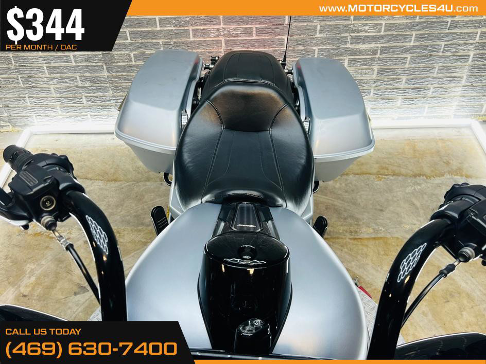 Road Glide® Special