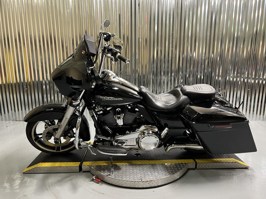 Street Glide® Special