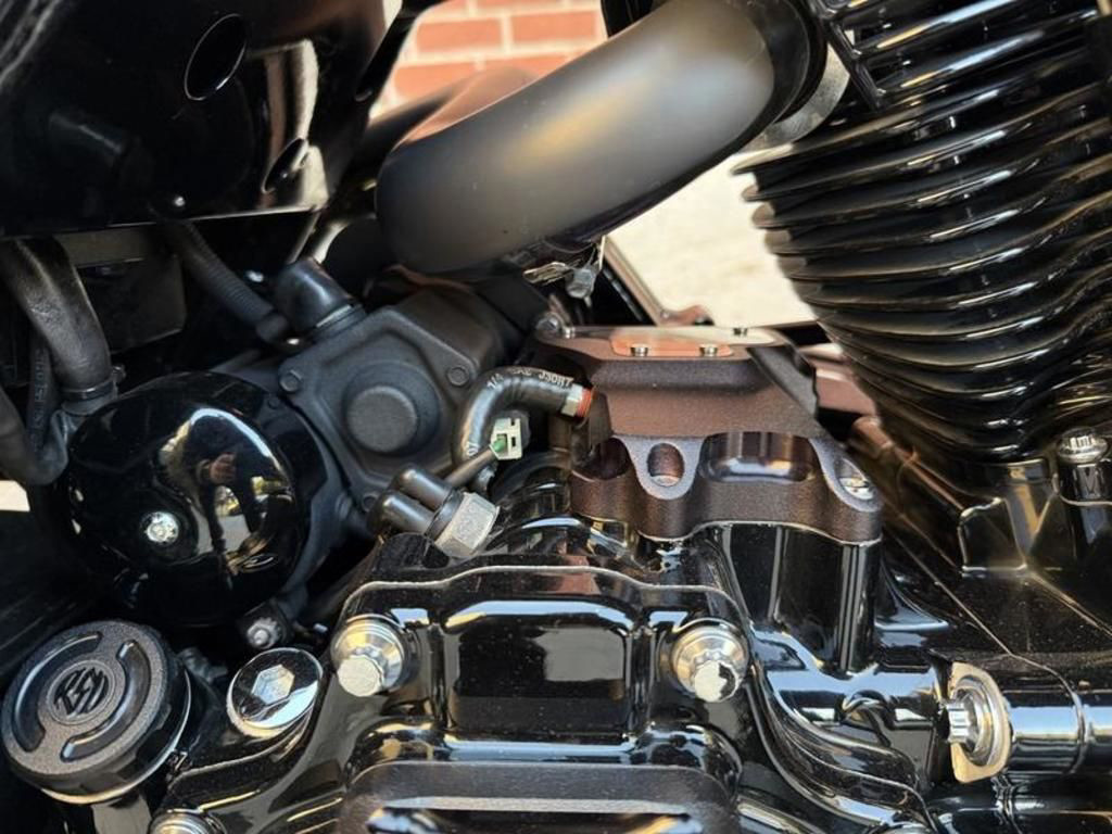 Road Glide®