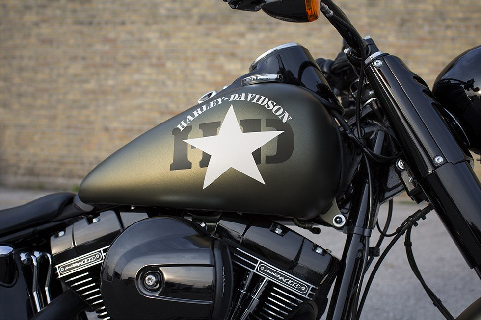 Softail® Slim® S