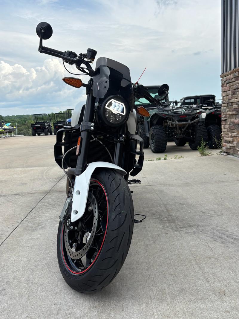 FTR 1200 S