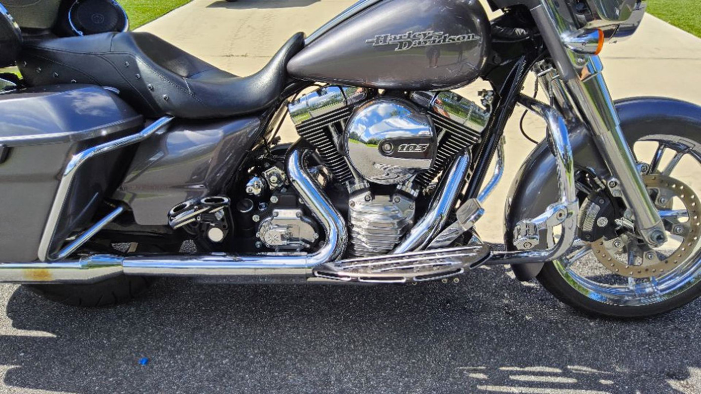Street Glide®