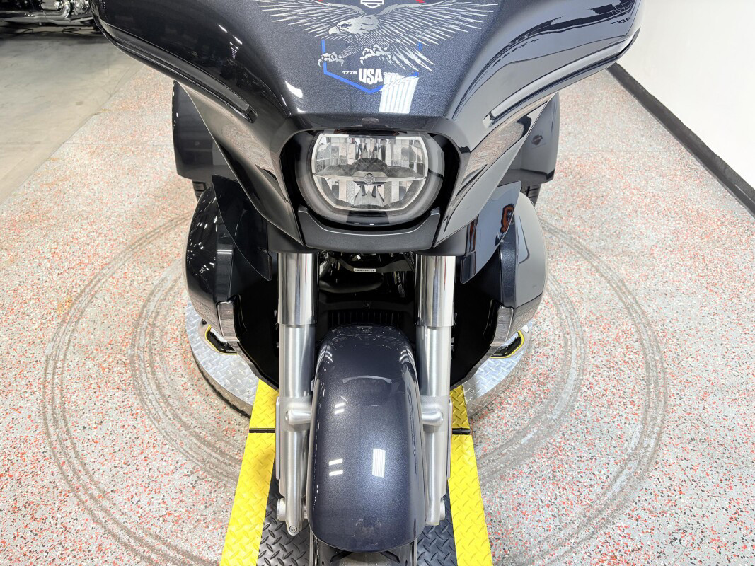 Street Glide® 3 Limited