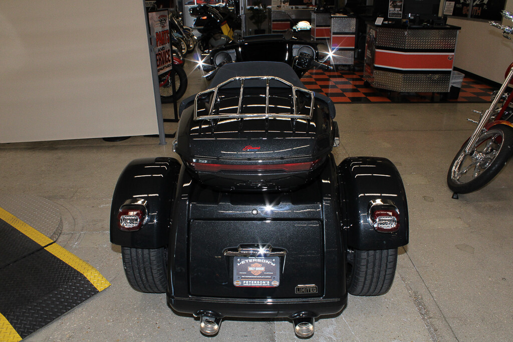 Street Glide® 3 Limited