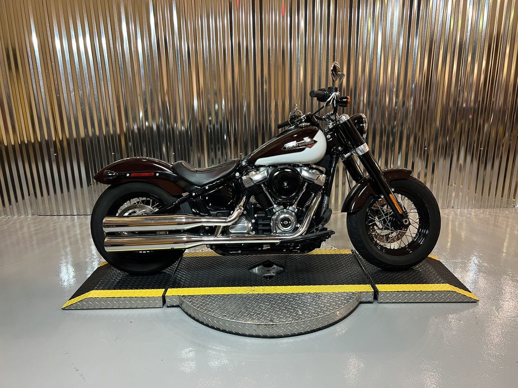 Softail® Slim®