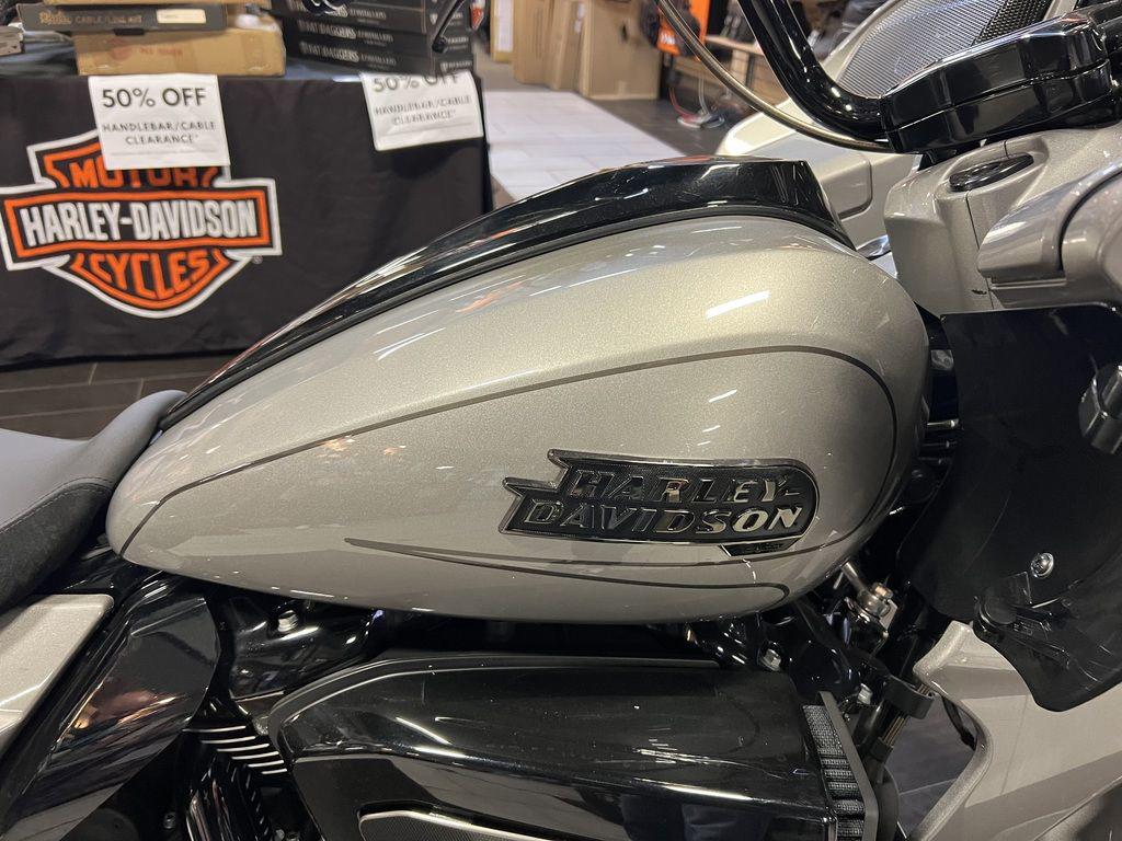 CVO® Road Glide®
