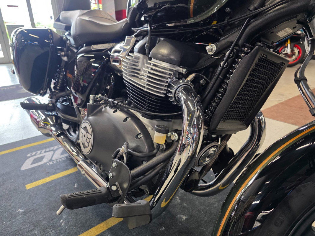 Super Meteor 650