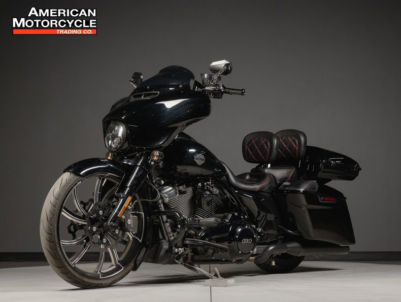 Street Glide® Special