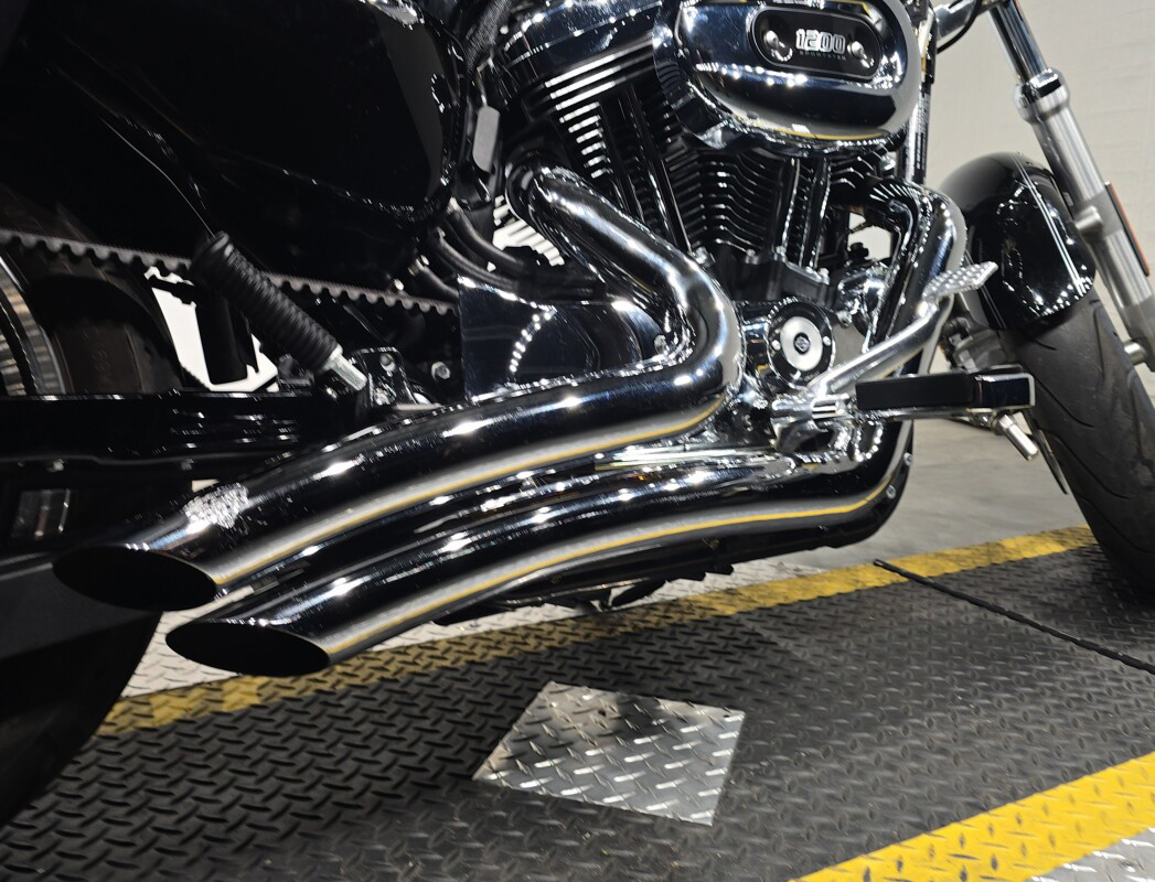 Sportster® SuperLow® 1200T