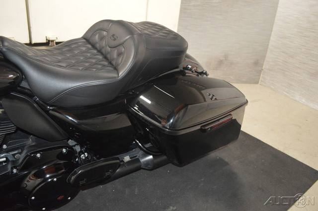 Street Glide® Special