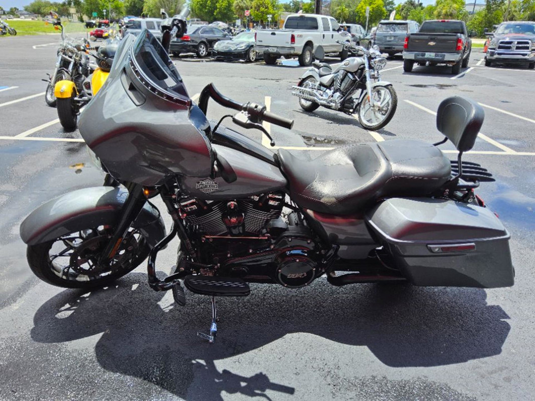 Street Glide® Special