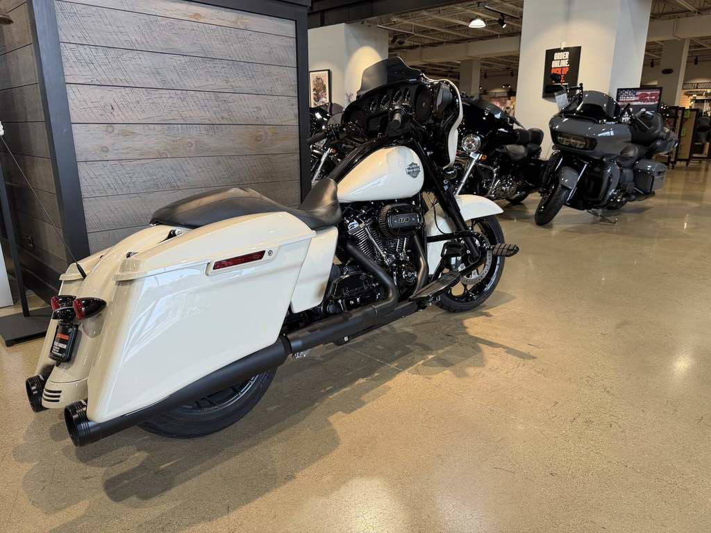 Street Glide® Special