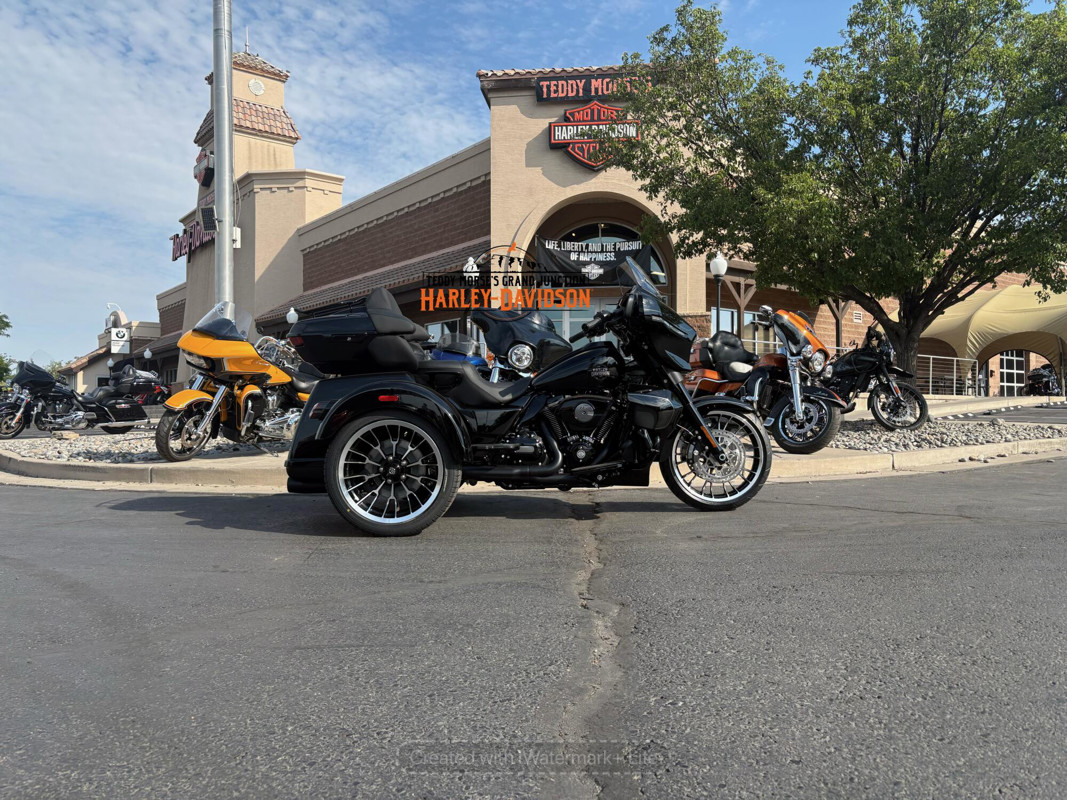Street Glide® 3 Limited