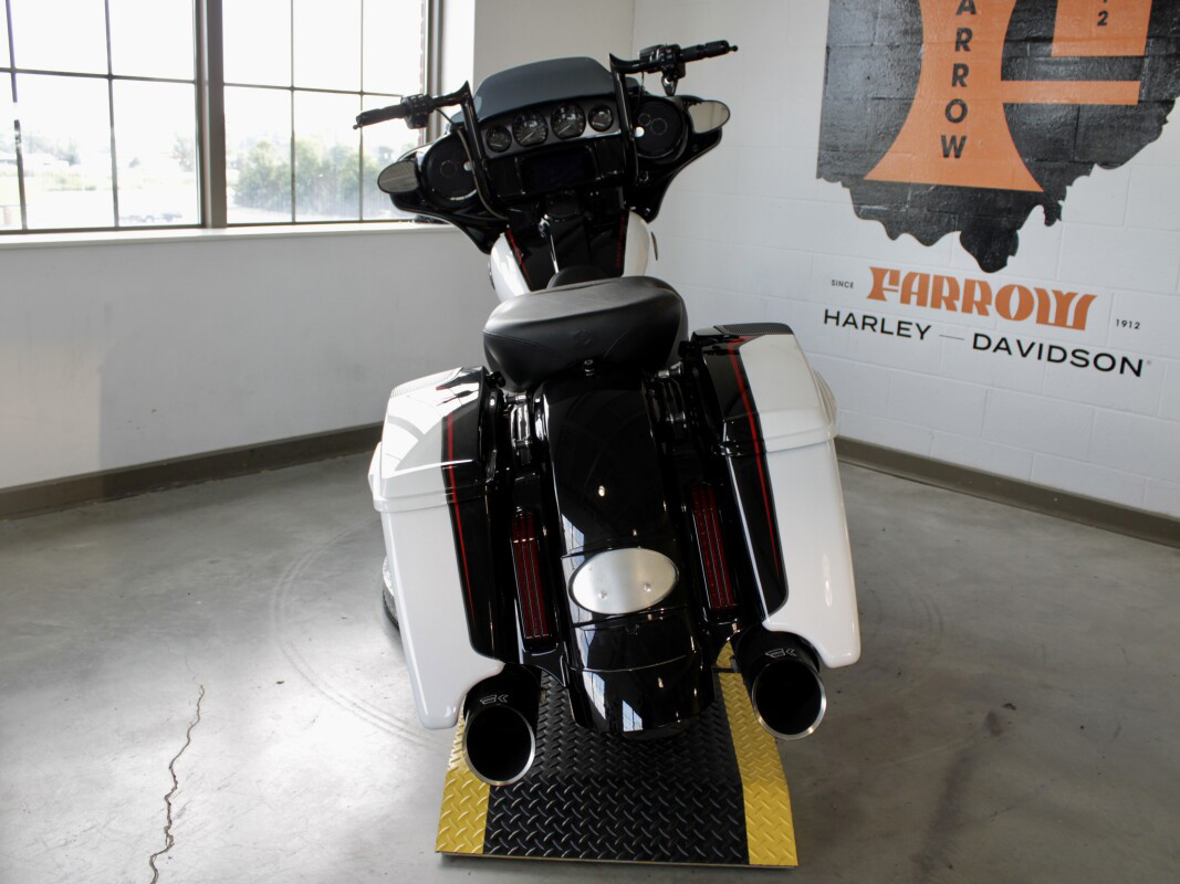CVO® Street Glide®