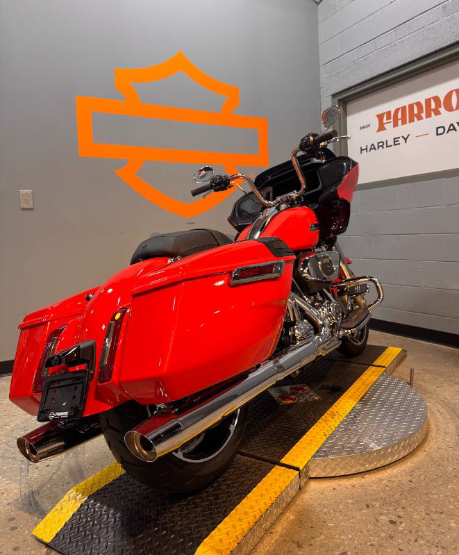 Road Glide®