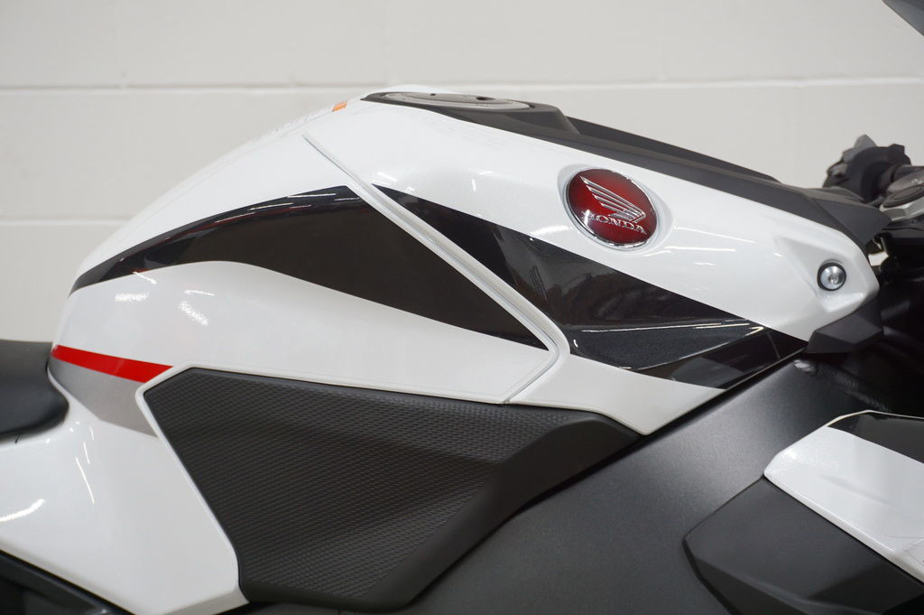 CBR1000RR