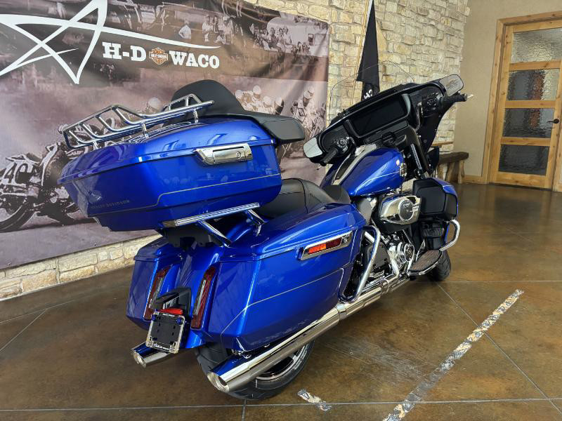 Street Glide® Ultra