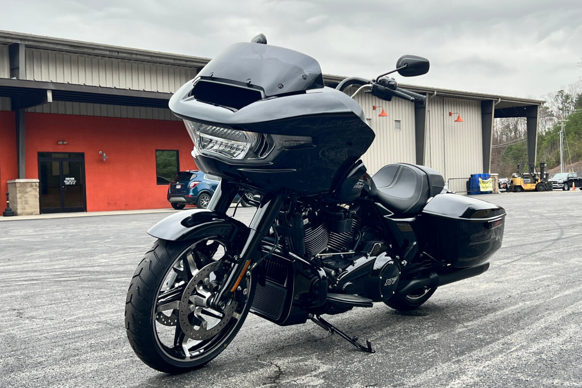 Road Glide®