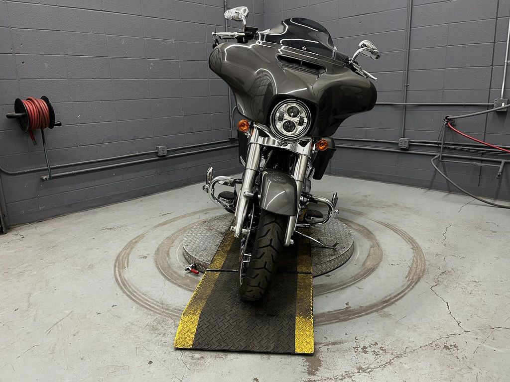 Street Glide® Special