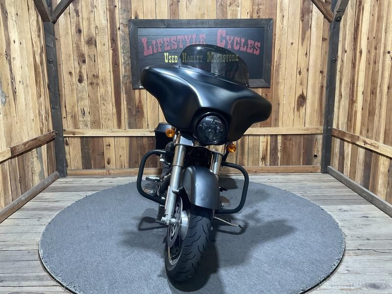 Street Glide®