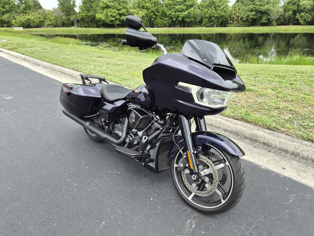 Road Glide®