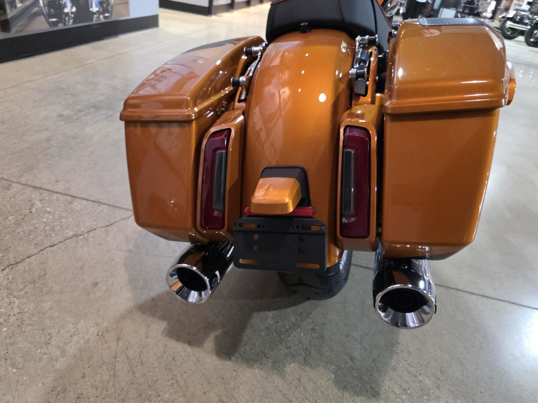 CVO® Street Glide®