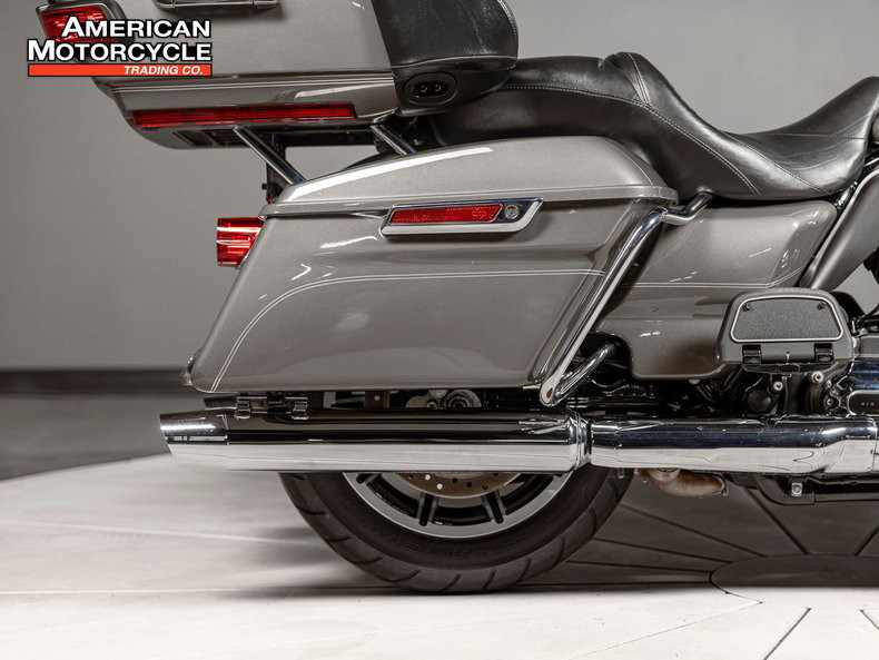 Road Glide® Ultra