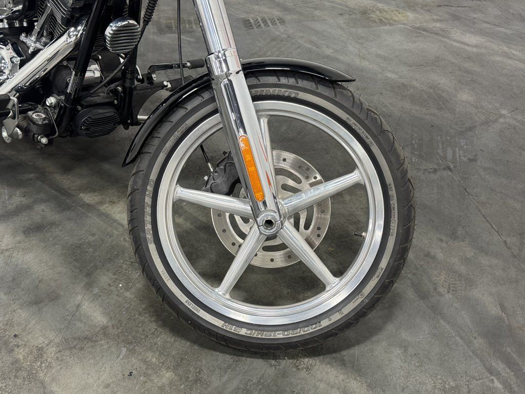Softail® Rocker® C