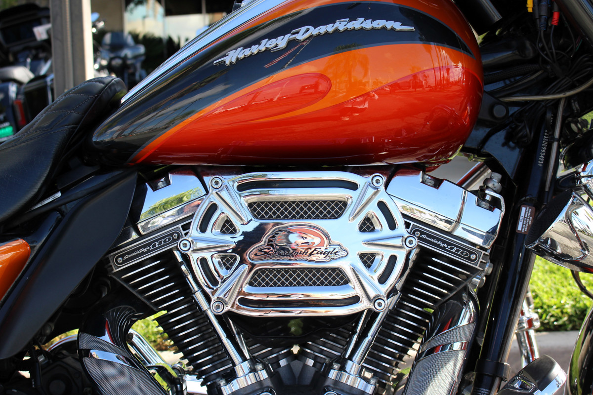 CVO® Ultra Classic® Electra Glide®
