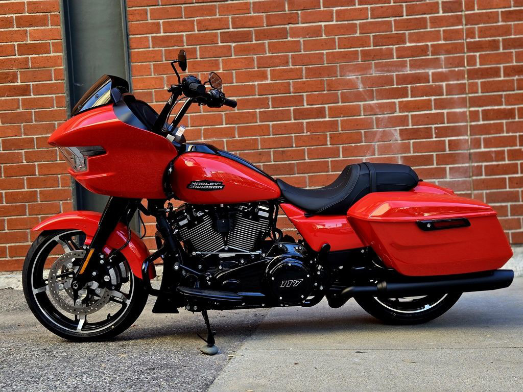 Road Glide®