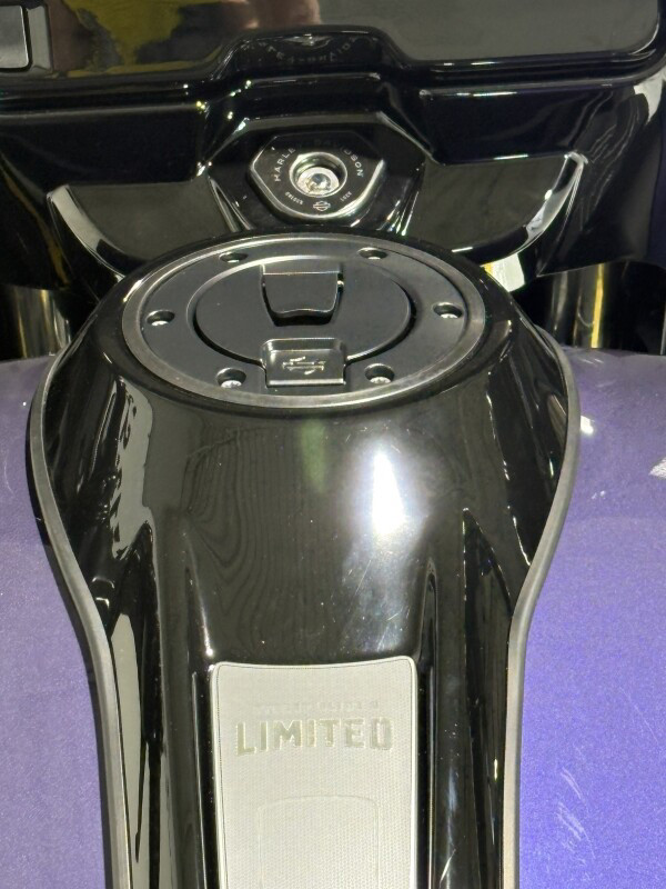 Street Glide® 3 Limited