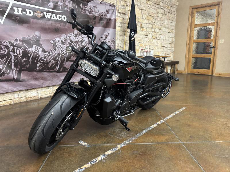 Sportster® S
