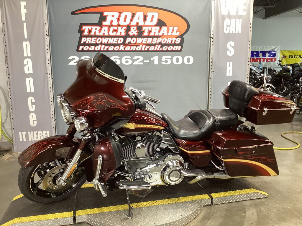 CVO™ Street Glide® 