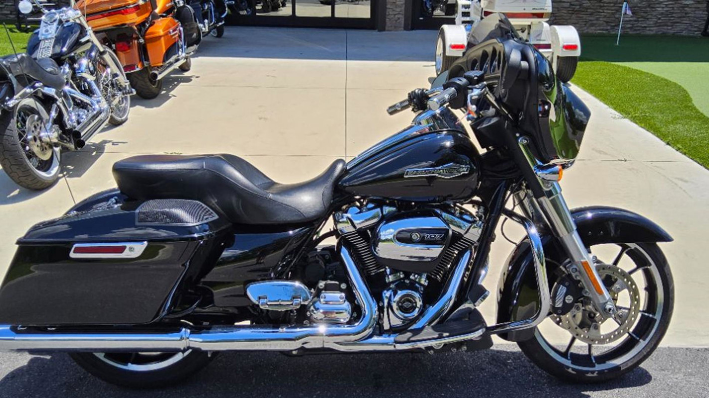 Street Glide® Special