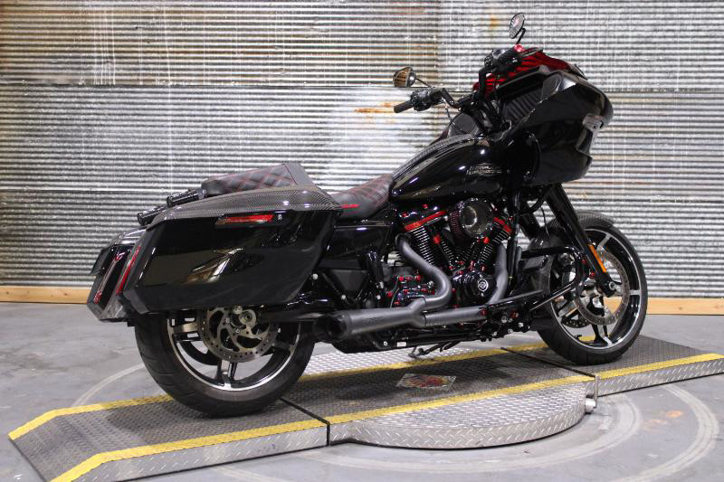 Road Glide®