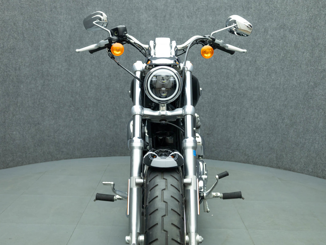 Sportster® 1200 Custom