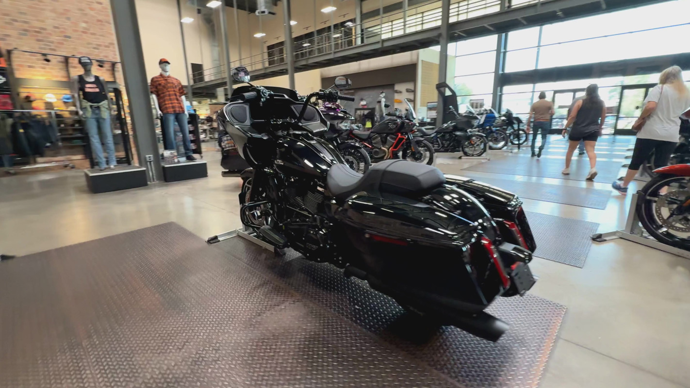 Road Glide®