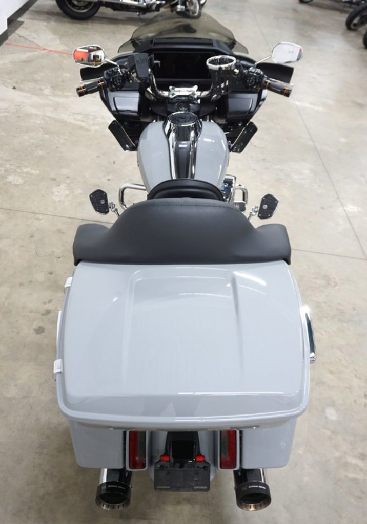 Road Glide®
