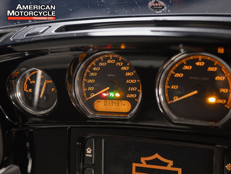 Street Glide® Special