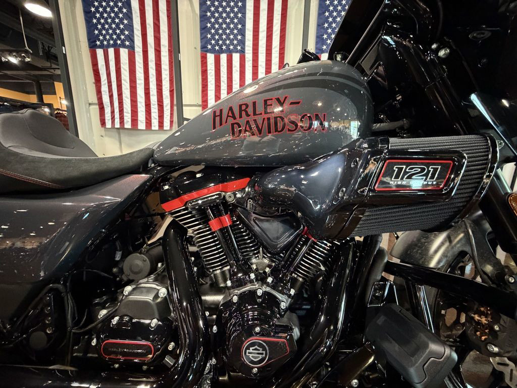 CVO® Street Glide® ST