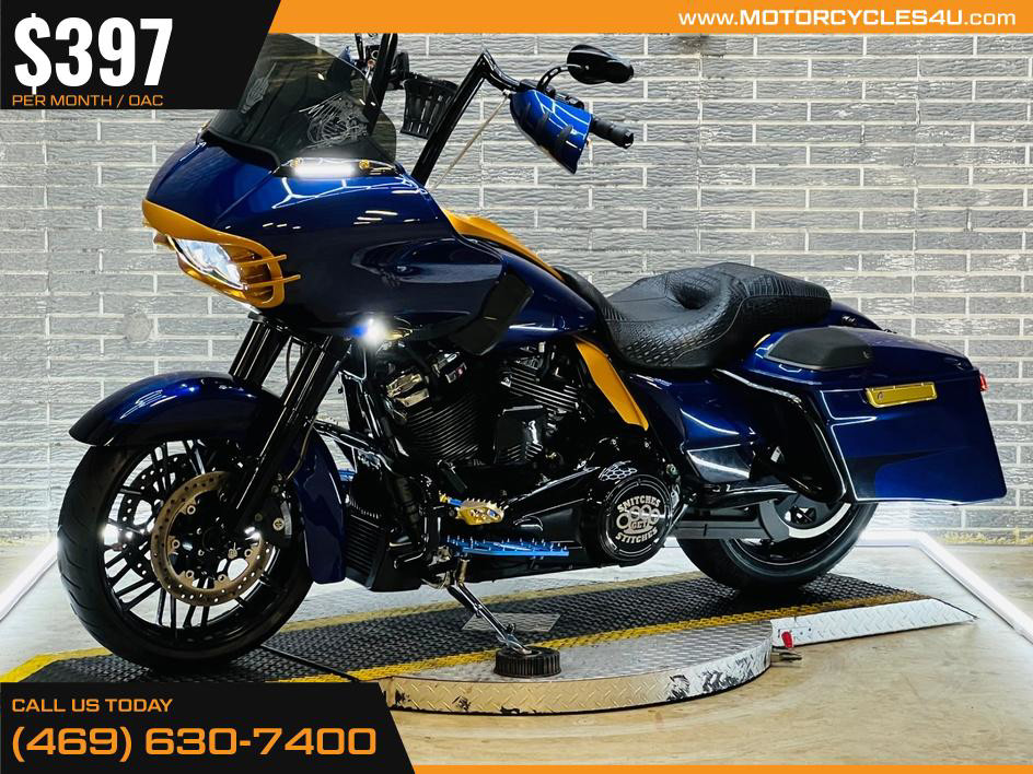 Road Glide®