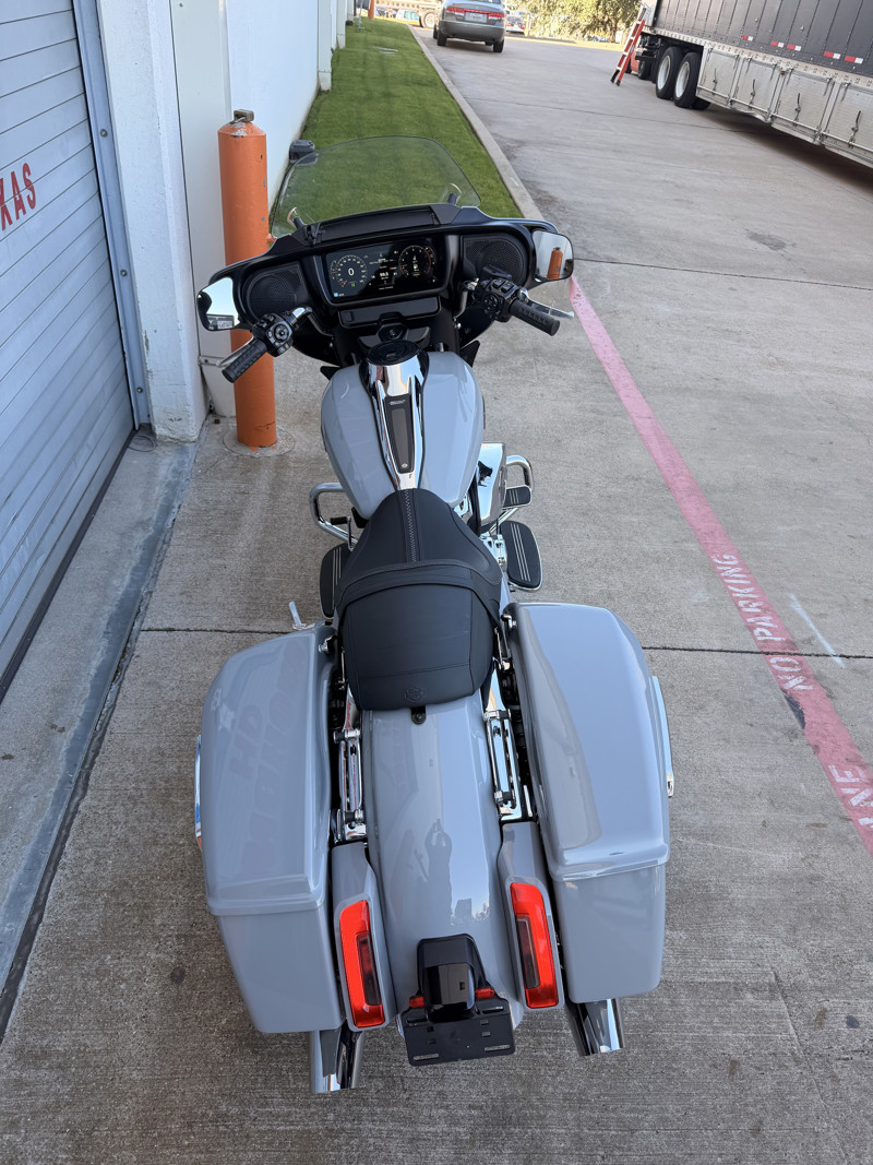 Street Glide®