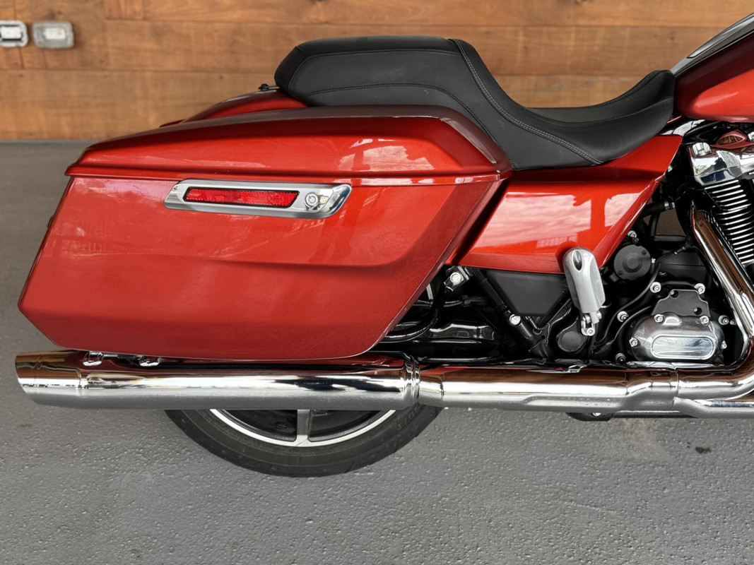 Road Glide®