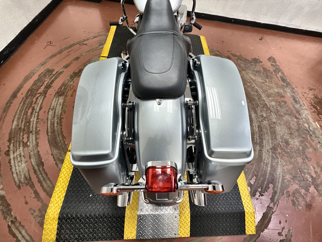 Road King Police