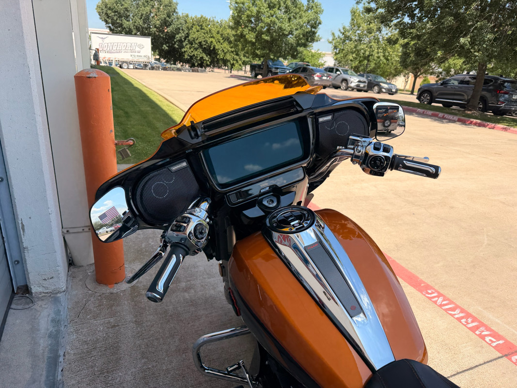 CVO® Street Glide®