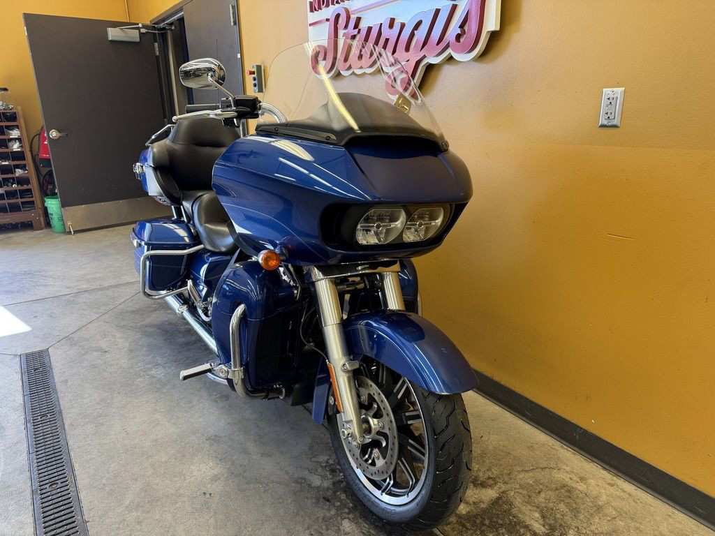 Road Glide® Ultra