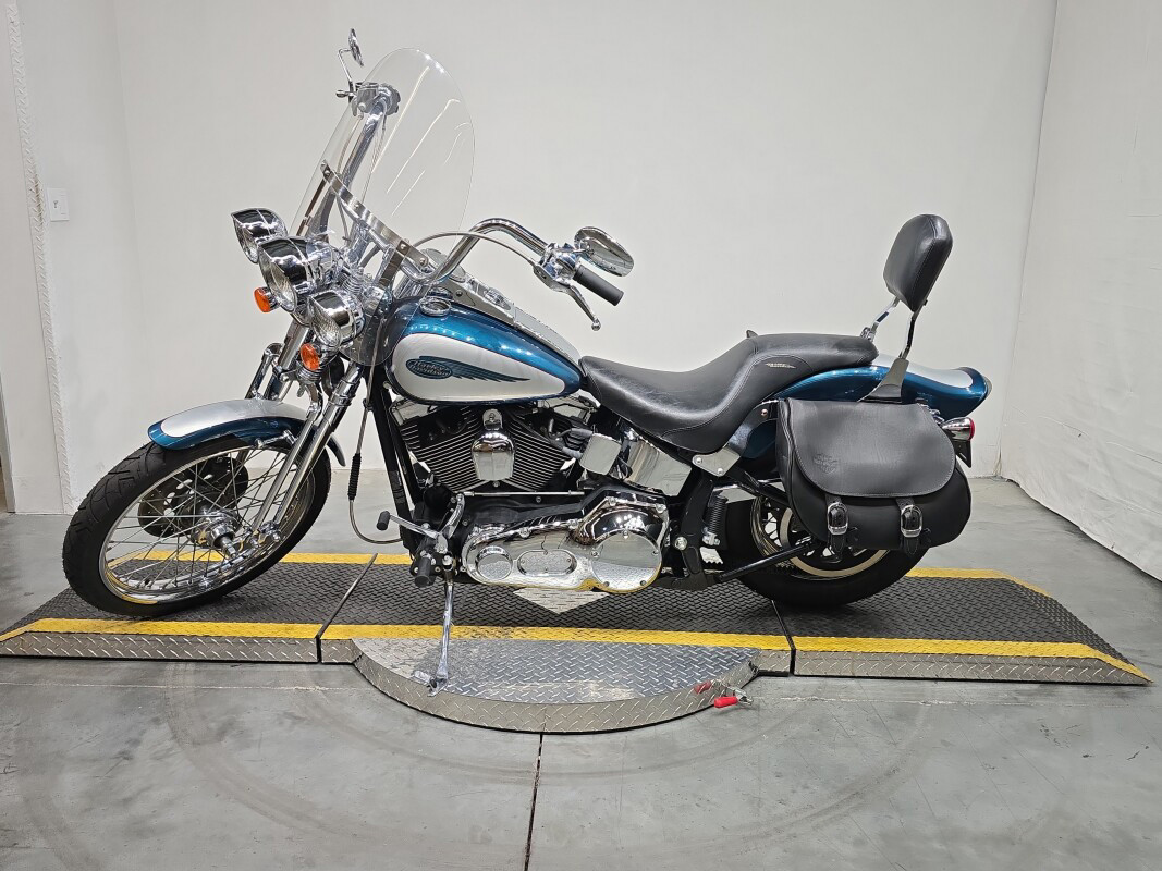 Springer® Softail®