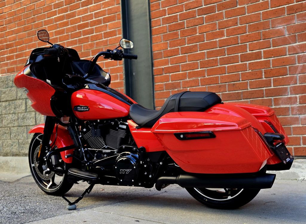 Road Glide®