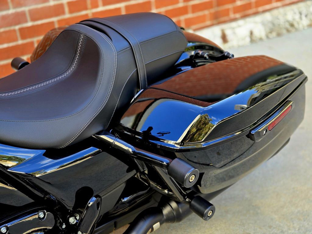 Street Glide®
